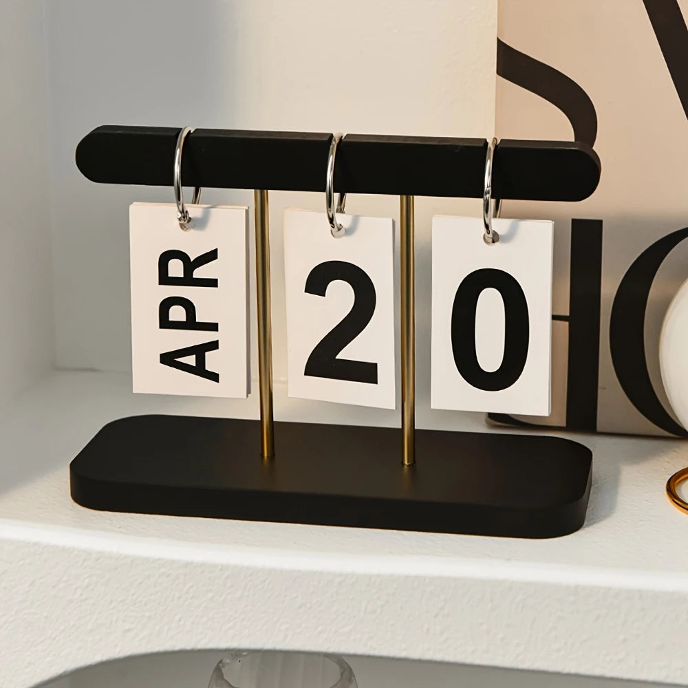 Nordic Page-Turning Desk Calendar
